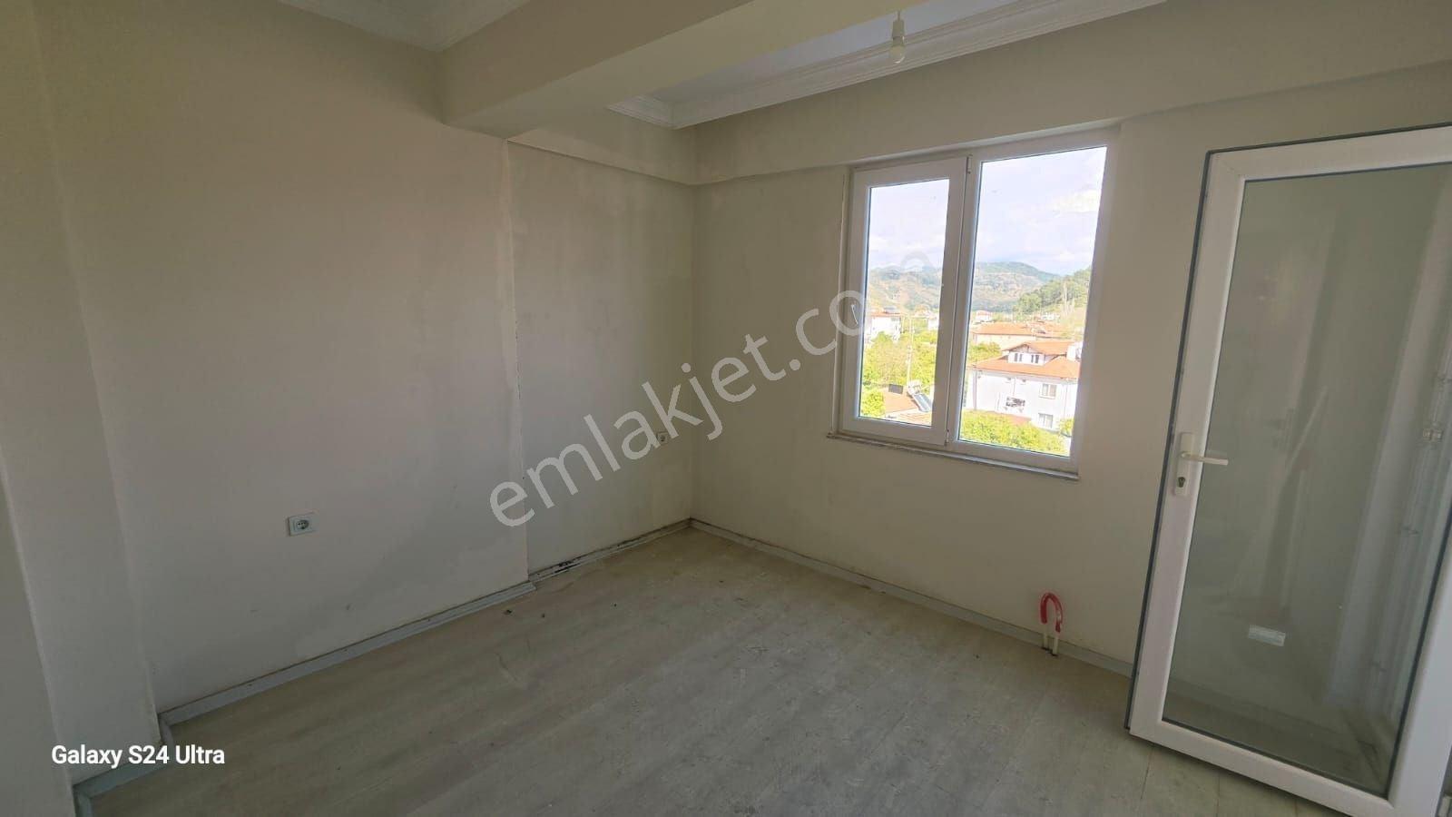 Dalaman Gazi Bulvarında 1+1 Satılık Daire 65 M² 2 Balkon - Görsel 8