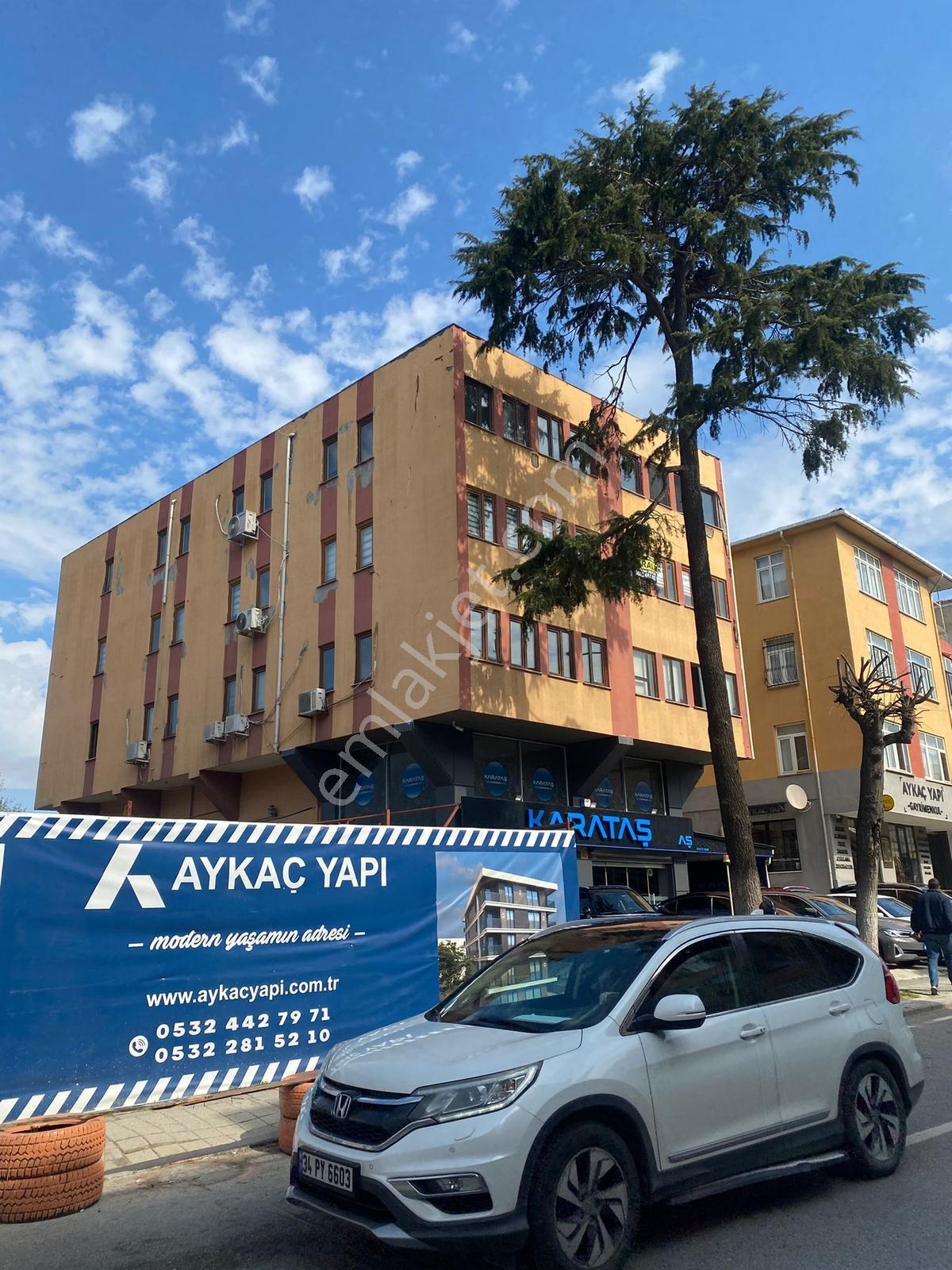 Üsküdar Bağlarbaşı Cad. 100m2 2. Kat Satılık Ofis Fırsatı - Görsel 6