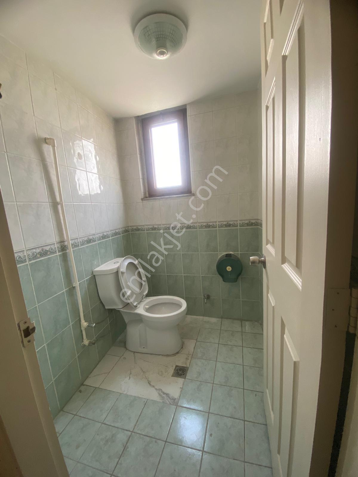 Üsküdar Bağlarbaşı Cad. 100m2 2. Kat Satılık Ofis Fırsatı - Görsel 15