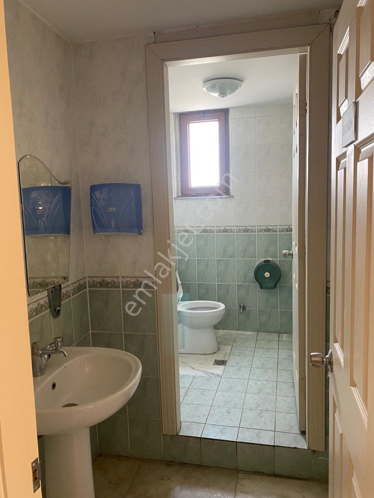 Üsküdar Bağlarbaşı Cad. 100m2 2. Kat Satılık Ofis Fırsatı - Görsel 14