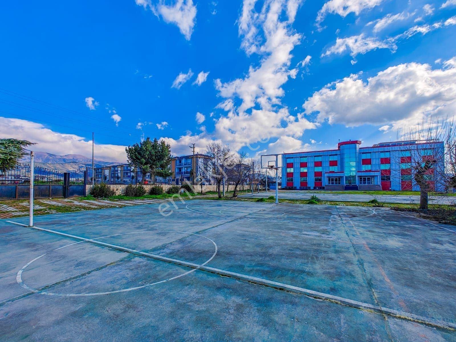 Bölgenin En Büyük Eğitim Sağlık Merkezi Ve Teknoloji Yatırımına Uygun Kampüs Binası - Görsel 4
