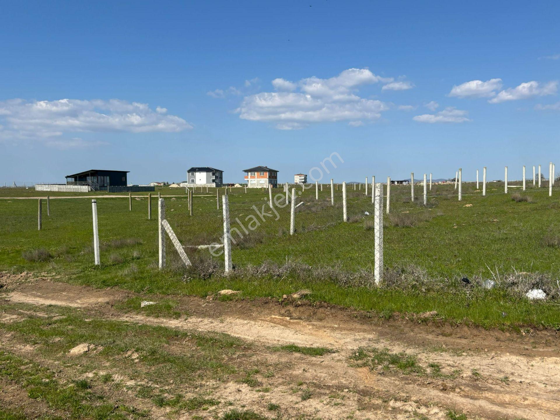 Güven'den Saray'da 265m² Tek Tapu Kupon Arsa Yola Cephe !!!!!!! - Görsel 6