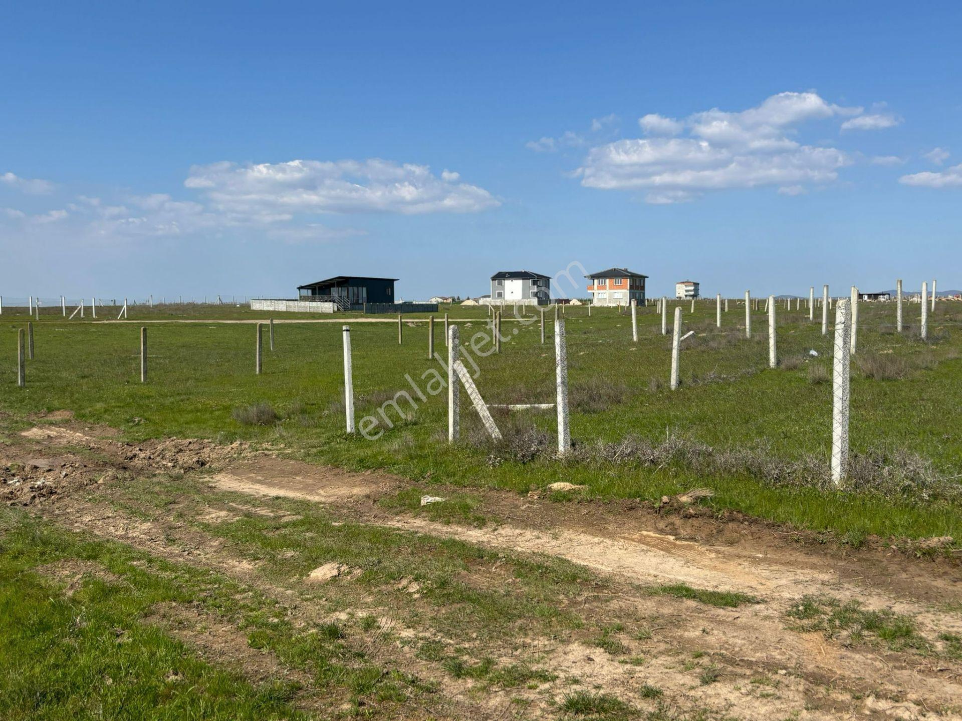 Güven'den Saray'da 265m² Tek Tapu Kupon Arsa Yola Cephe !!!!!!! - Görsel 12