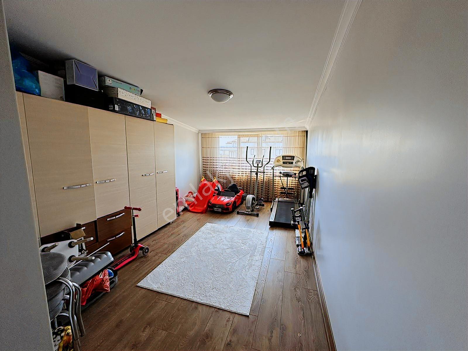 Beylikdüzü Dereağzı Mah Satılık 3+2 Daire - Görsel 22