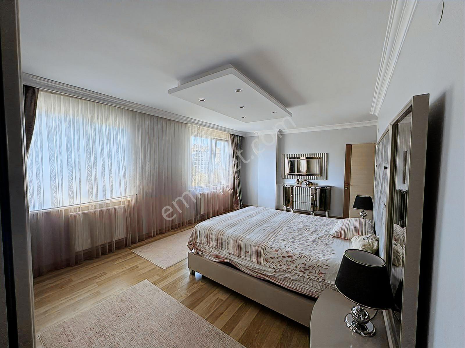 Beylikdüzü Dereağzı Mah Satılık 3+2 Daire - Görsel 13