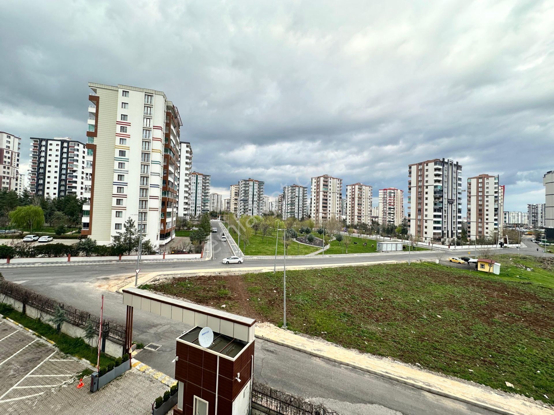 Yetişen Alır / Kayapınar Radison Otel Arkasında 4+1 Fırsat Dairemiz Satılıktır - Görsel 19