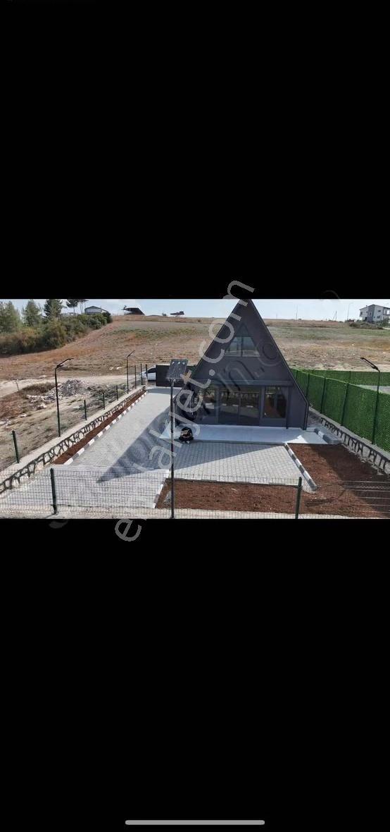 Bayram Hacılı'da Satılık Göl Manzaralı Bungalov