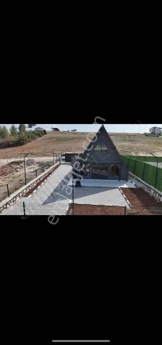 Bayram Hacılı'da Satılık Göl Manzaralı Bungalov - Görsel 3