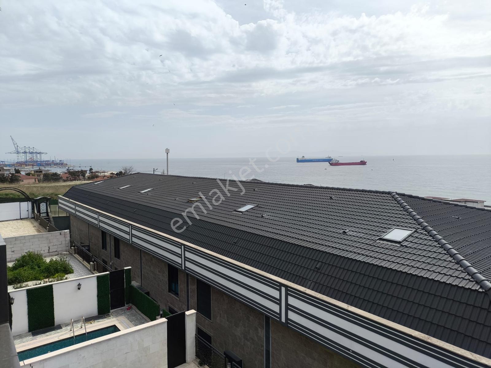 Sahil Mahallesi Deniz Manzaralı 5+2 500m2 Satılık Villa - Görsel 24