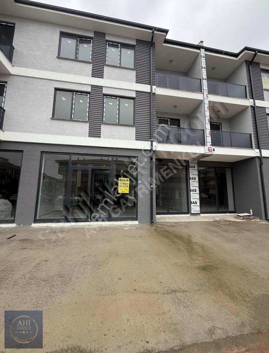 Ahi Group'tan Kiralık Ebeveyn Banyolu 3+1 Daire