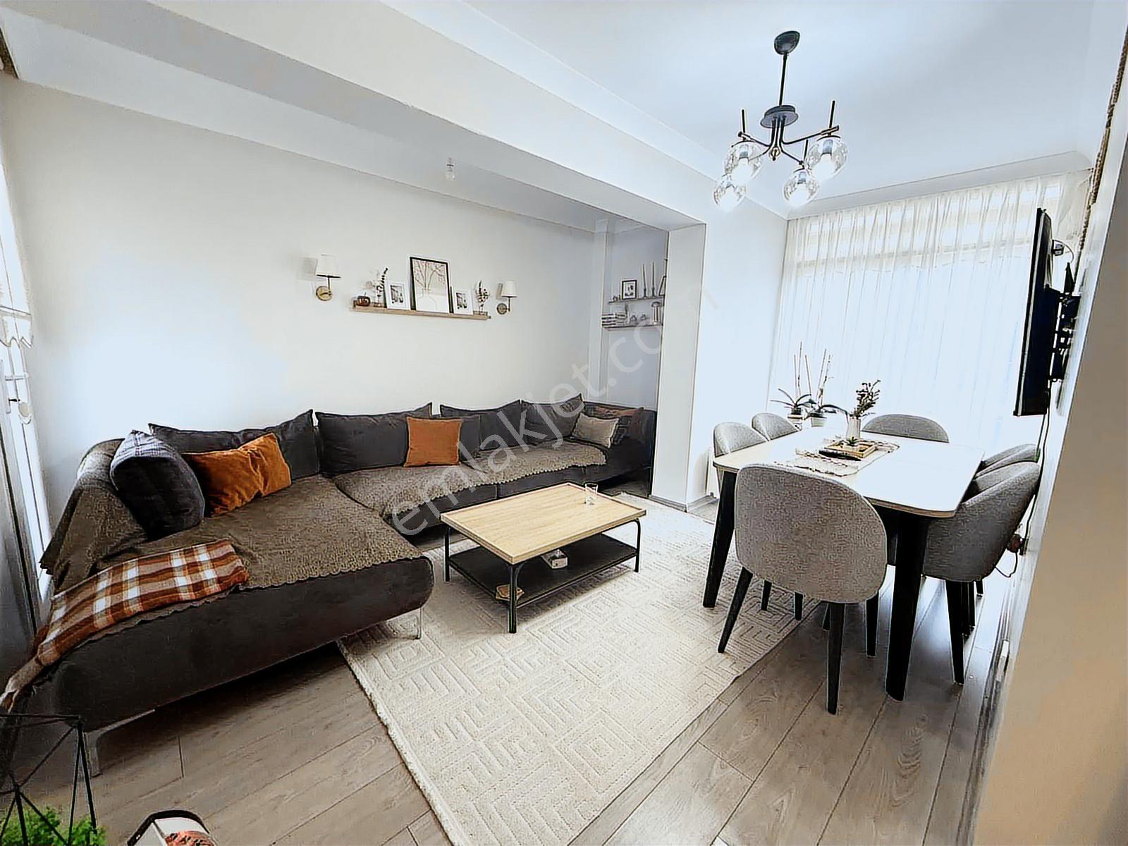 Hayat Park 4 Yeni Bina Ara Kat Temiz Ferah Satılık 2+1 Daire