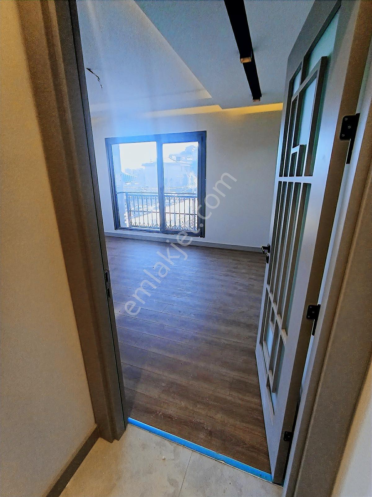Büyükçekmece Mimarsinan Ultra Lüx Site İçinde 2+1 Satılık Daire - Görsel 2