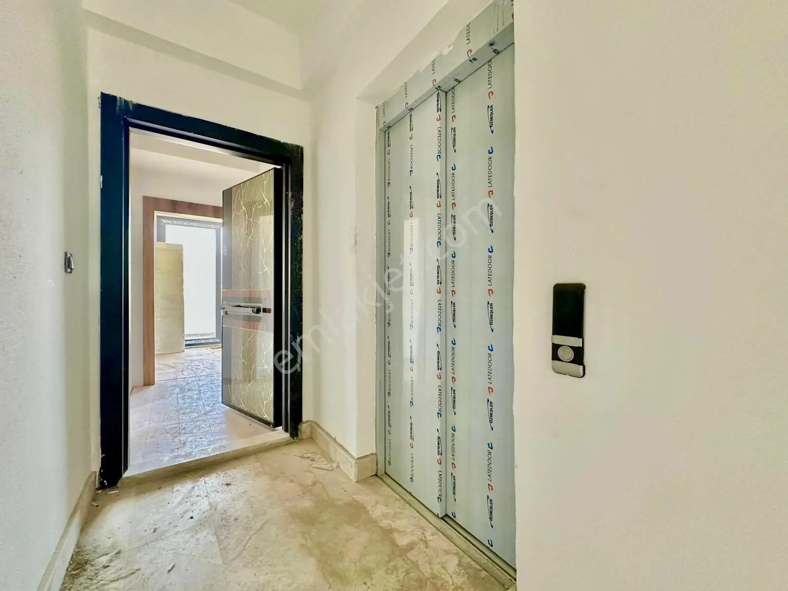 Yüksel'den Zeytinli'de Arkat Öncephe Ultra Lux Fırsat 1+1 Daire - Görsel 2