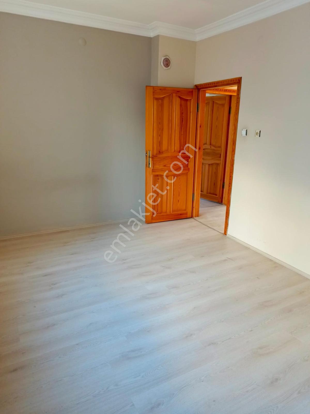 Edirne Atatürk Mahallesi'nde Merkezi Konum Satılık 3+1 Daire - Görsel 8