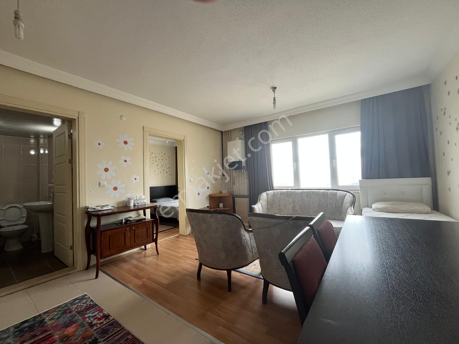 Kent'ten Zirvekent Toki'de Fırsat ! Eşyalı Hazır Kiracılı Yatırımlık 1+1 Daire - Görsel 6