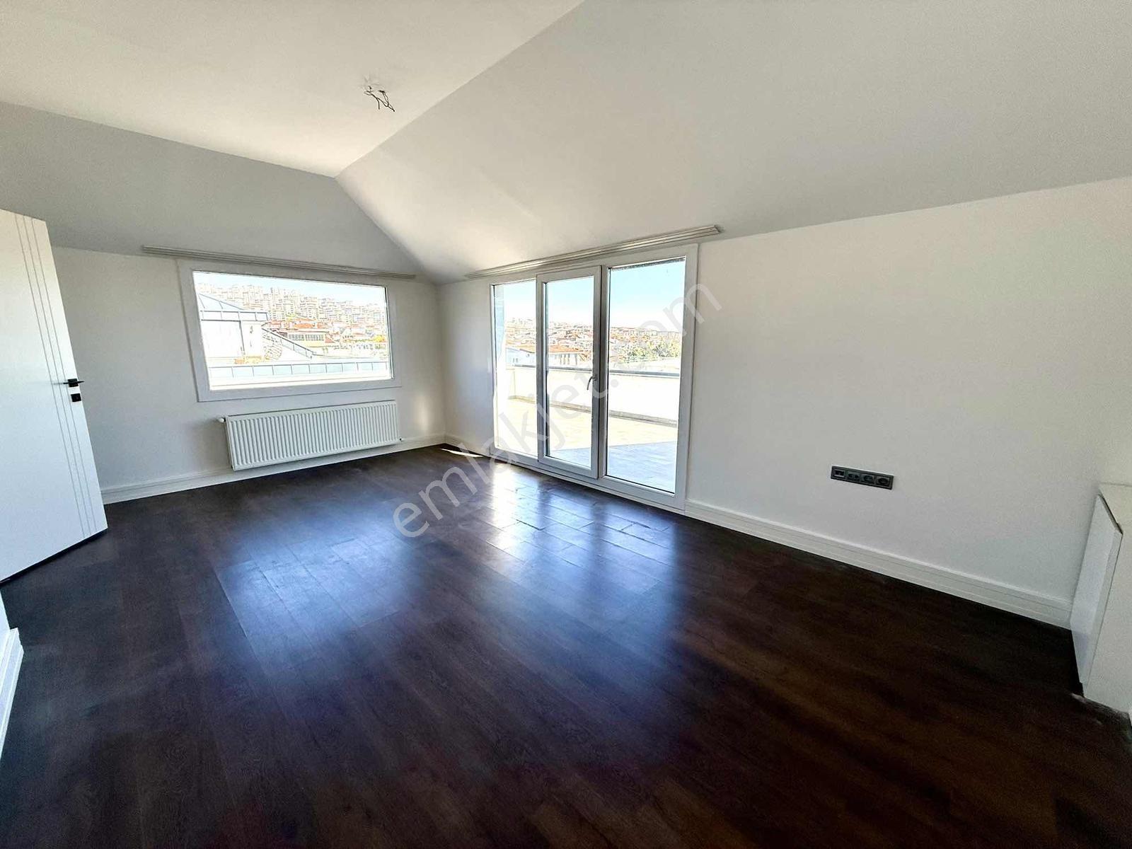 Villa Tipi Deniz Manzaralı Vatandaşlığa Uygun Dublex Daire - Görsel 4