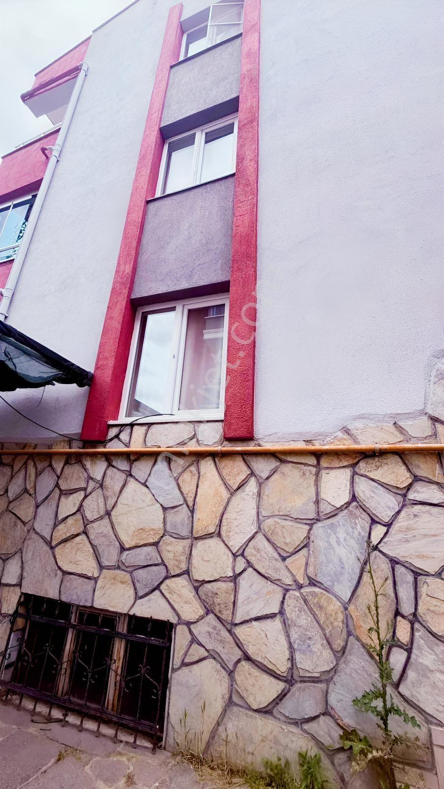 Paşaalanında Merkezi Ve Değerli Lokasyonda Komple Satılık Bina - Görsel 20