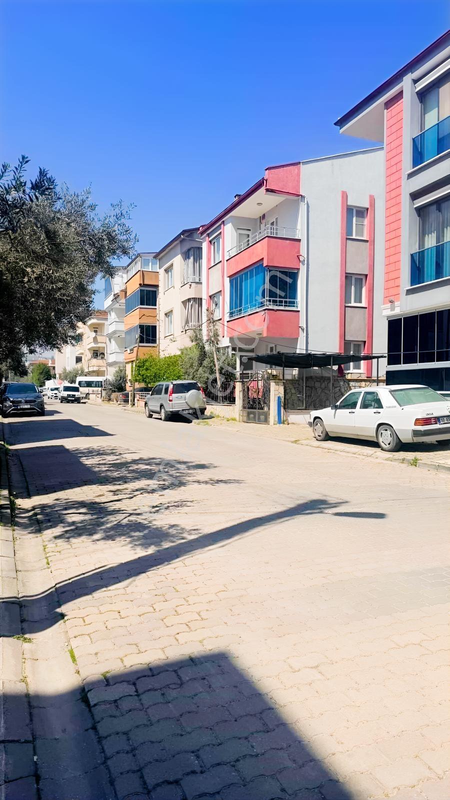 Paşaalanında Merkezi Ve Değerli Lokasyonda Komple Satılık Bina - Görsel 14