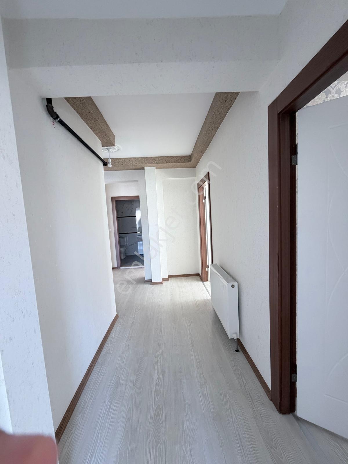 Ankara Keçiören Bağlum Hisarda Kat 3 Kök Tapulu Satlık 3+1 - Görsel 24
