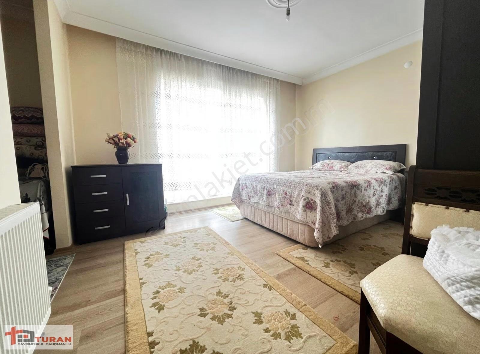 Karahöyük Cd. Seyrani Göbekte -site İçerisinde- 160m2 3+1 Daire* - Görsel 15