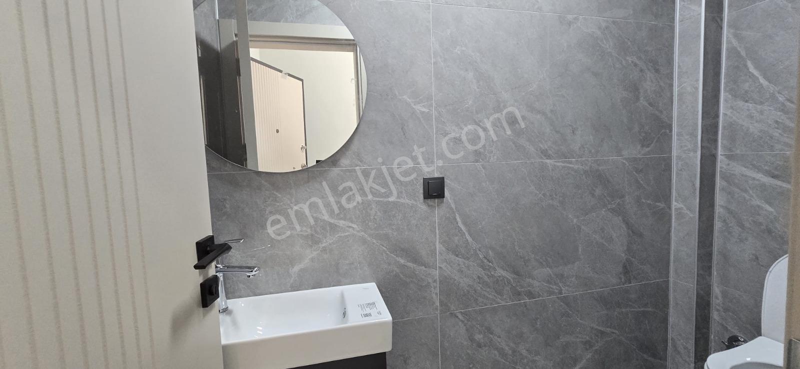 Msyapı Emlaktan 78m2 Merkezi Yerde Kiralık Ofis - Görsel 15