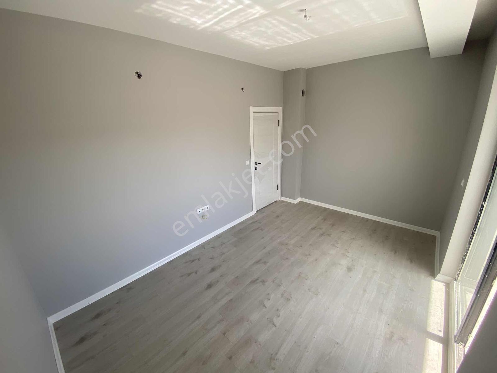 Protokol Yolu Yakını G.odalı Teras Balkonlu Sıfır 4+1 Daire - Görsel 12