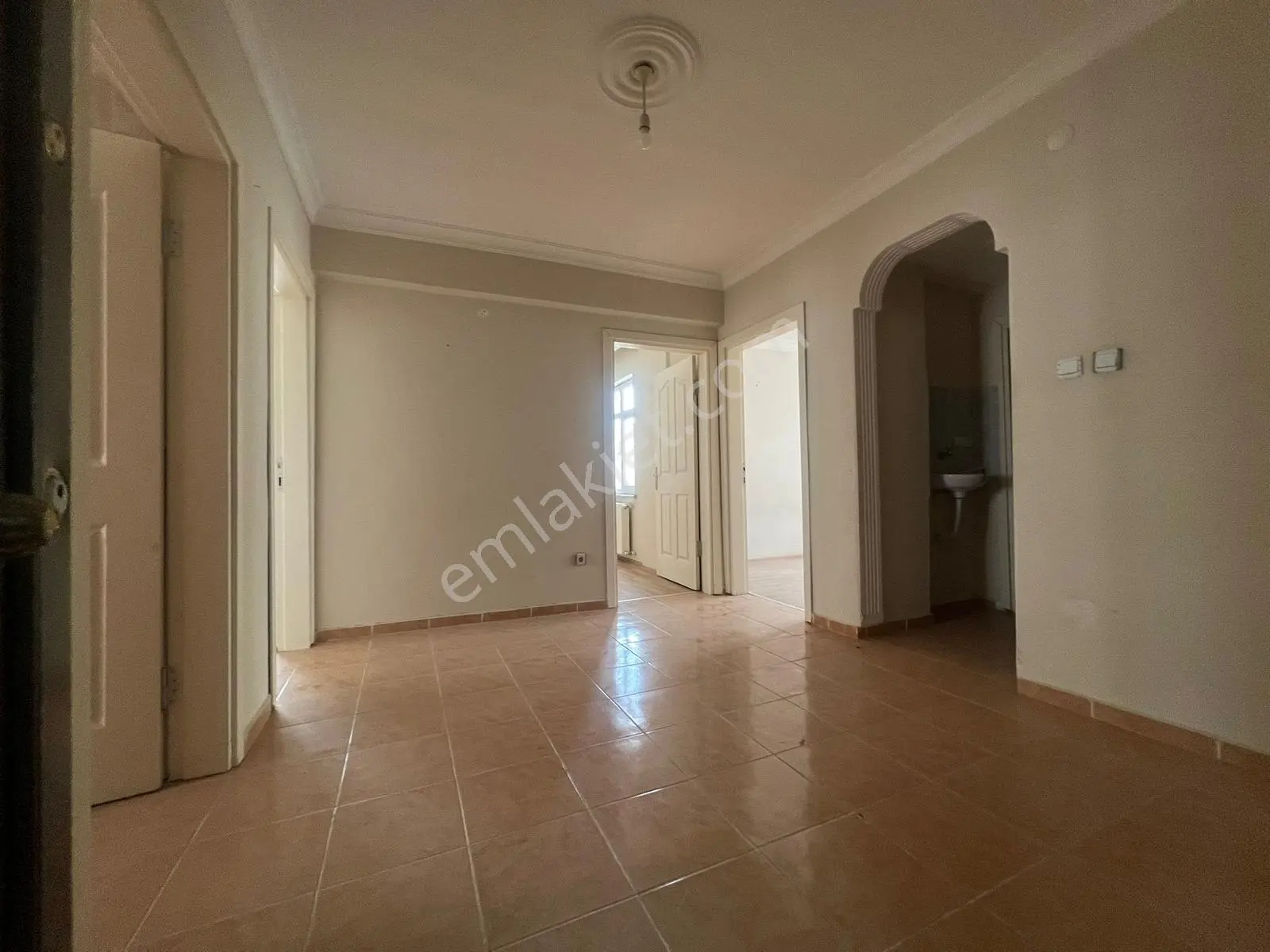 Çerkezköy Fevzipaşa Mahallesi Memur Sokakta Kiralık 2+1 Daire - Görsel 4