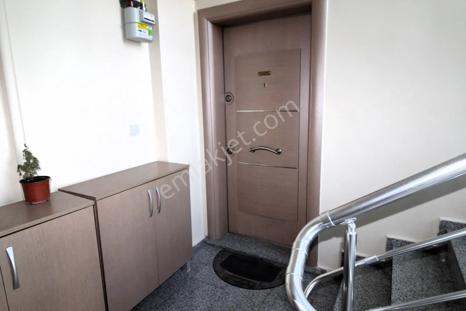 Bahçelievler Mah.mavi Kent Sitesinde 2+1 Eşyalı Kiralık Daire - Görsel 3