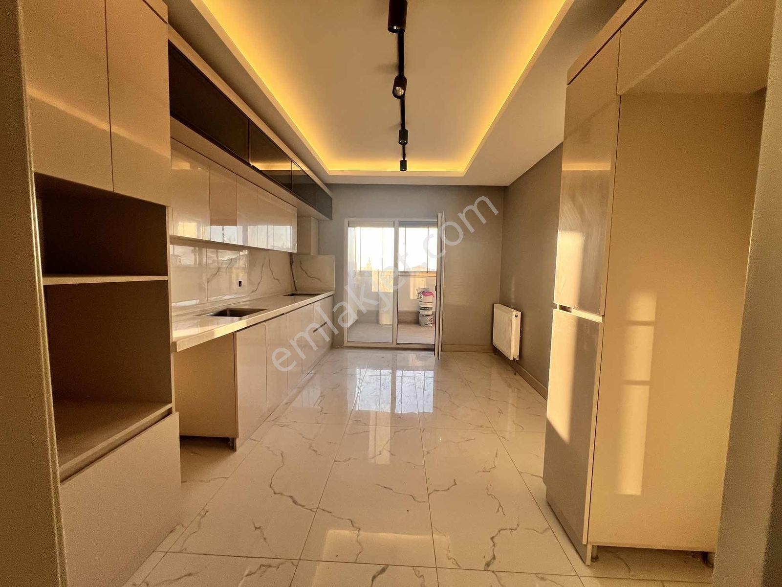 Cumhuriyet Mah. Mah Dumlu Avangard Sitesinde Satılık 3+1 152 M2 - Görsel 11