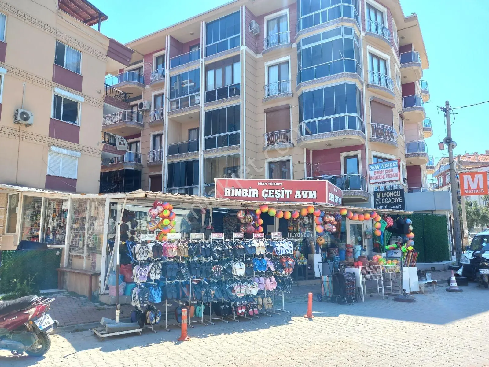 Ayvalık Sarımsaklı Bölgesinde Satılık Dükkan