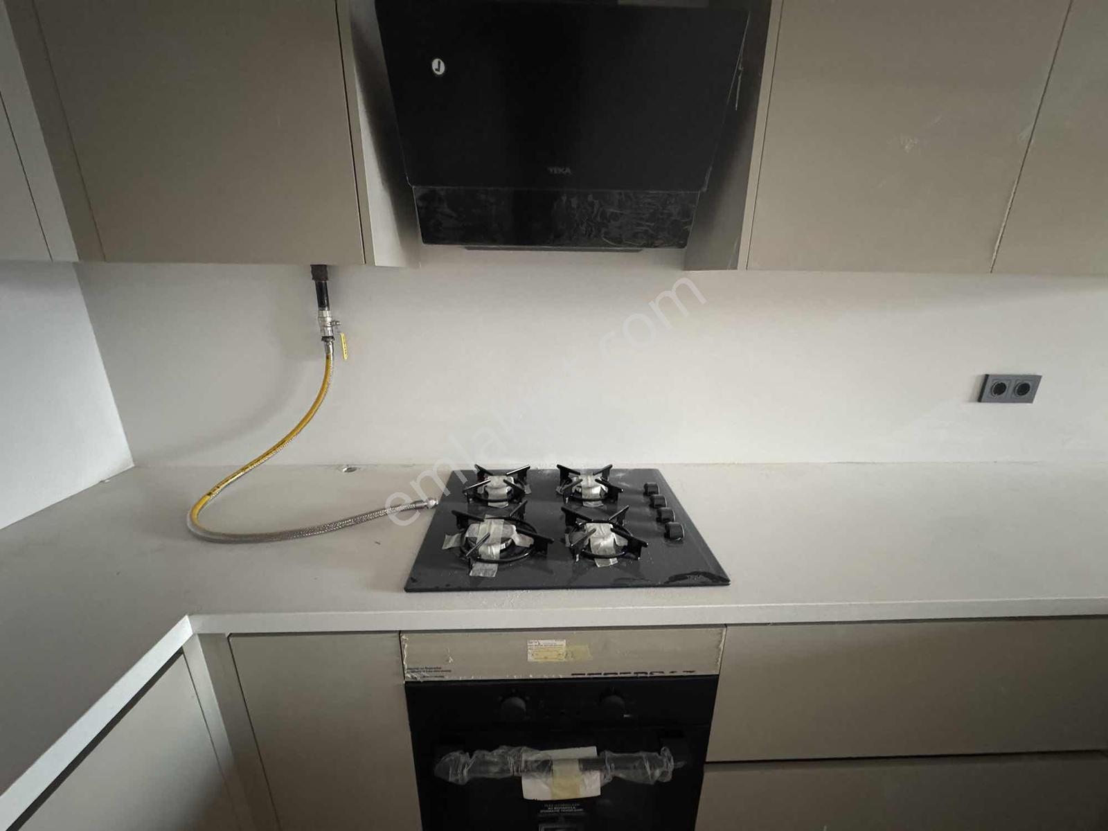 Karşıyaka İmbatlı Yeni Binada 2+1 Ve 3+1 Lüks Kiralık Daireler - Görsel 10
