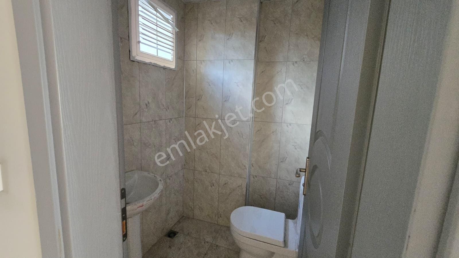 Menderes Kasımpaşa Mahallesi 50. Yıl Caddesi’nde Kiralık Dükkan! - Görsel 16