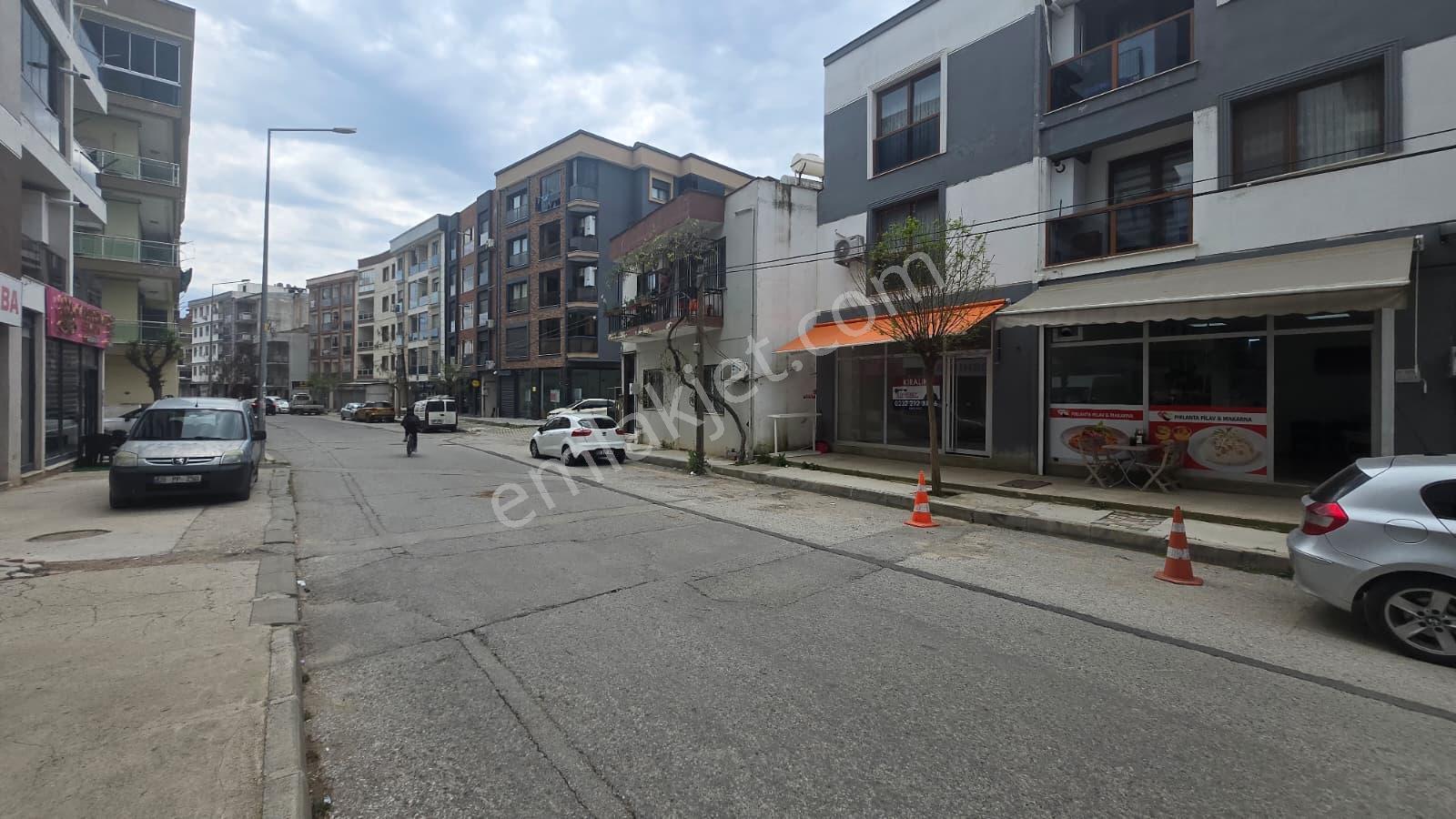 Menderes Kasımpaşa Mahallesi 50. Yıl Caddesi’nde Kiralık Dükkan! - Görsel 3