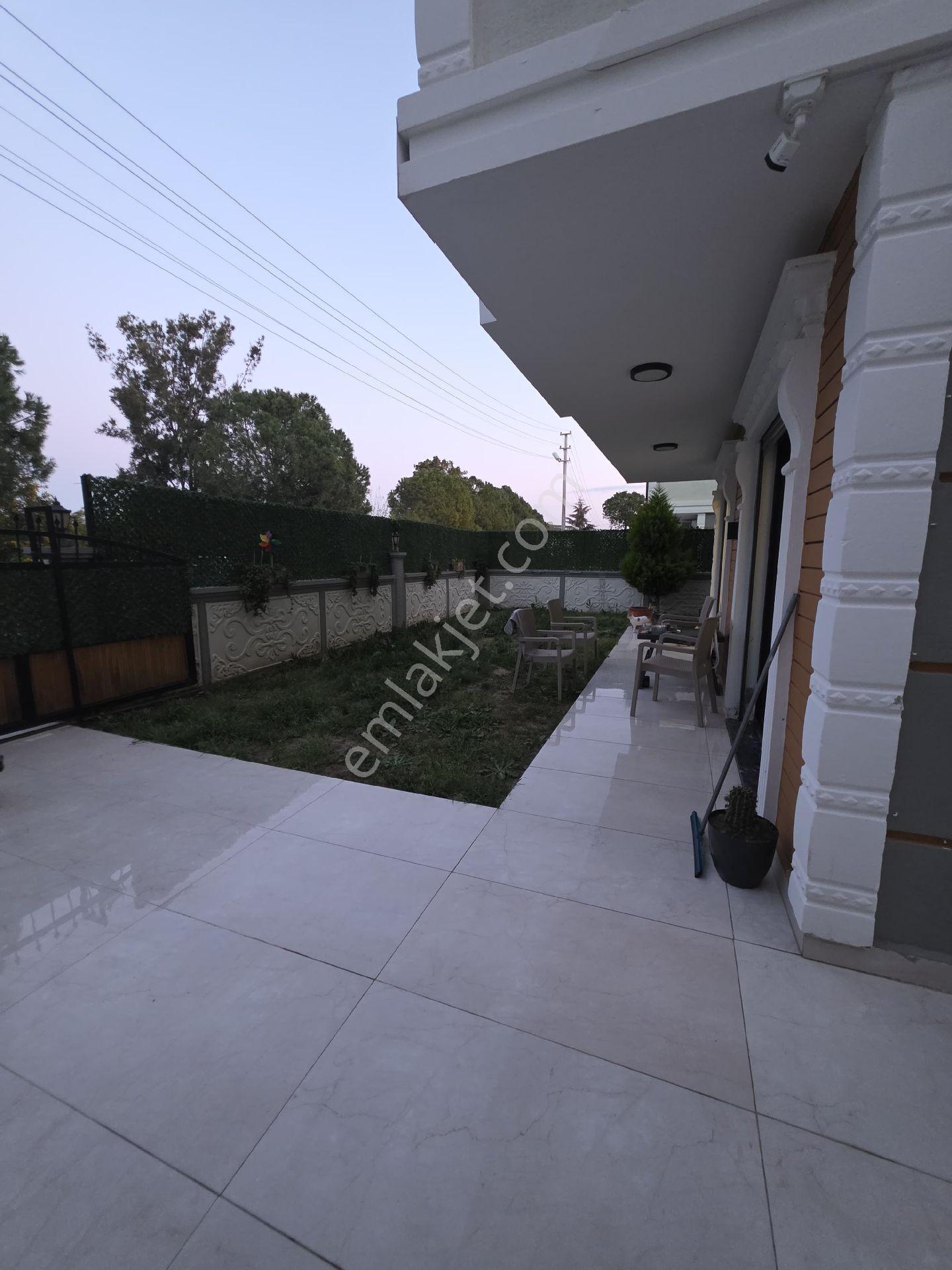 Aydın Didim Mavişehir'de Denize 300 Metre Fiyat Avantajlı 5+1 Tam Müstakil Villa - Görsel 3