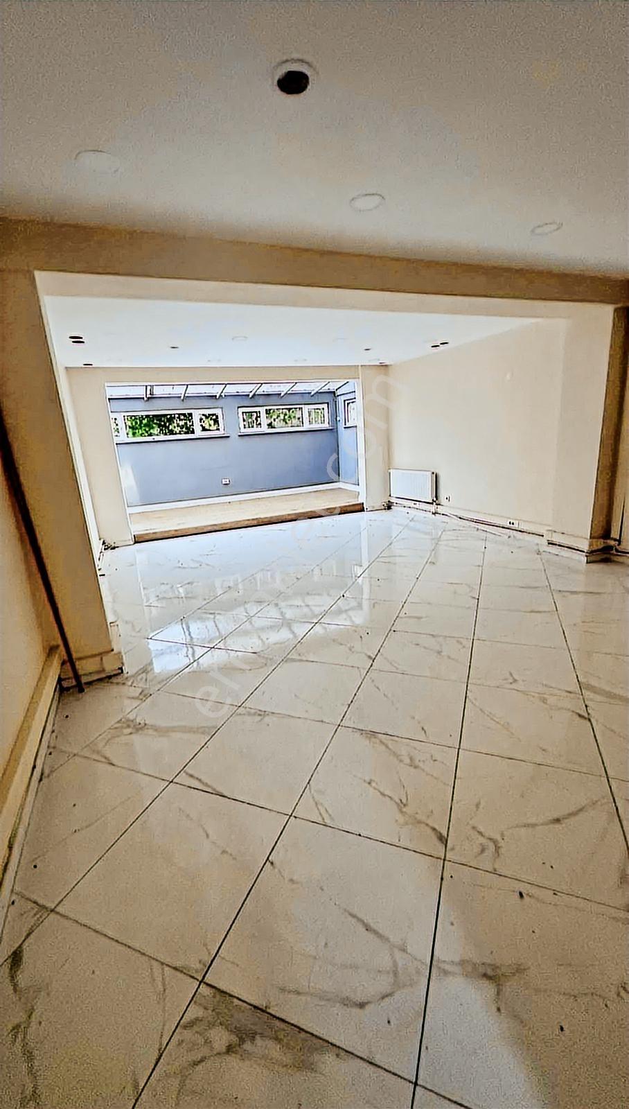 Emlakyap Tan Koşuyolu'nda Kiralık 230m2 Otoparklı Ofis Büro - Görsel 31