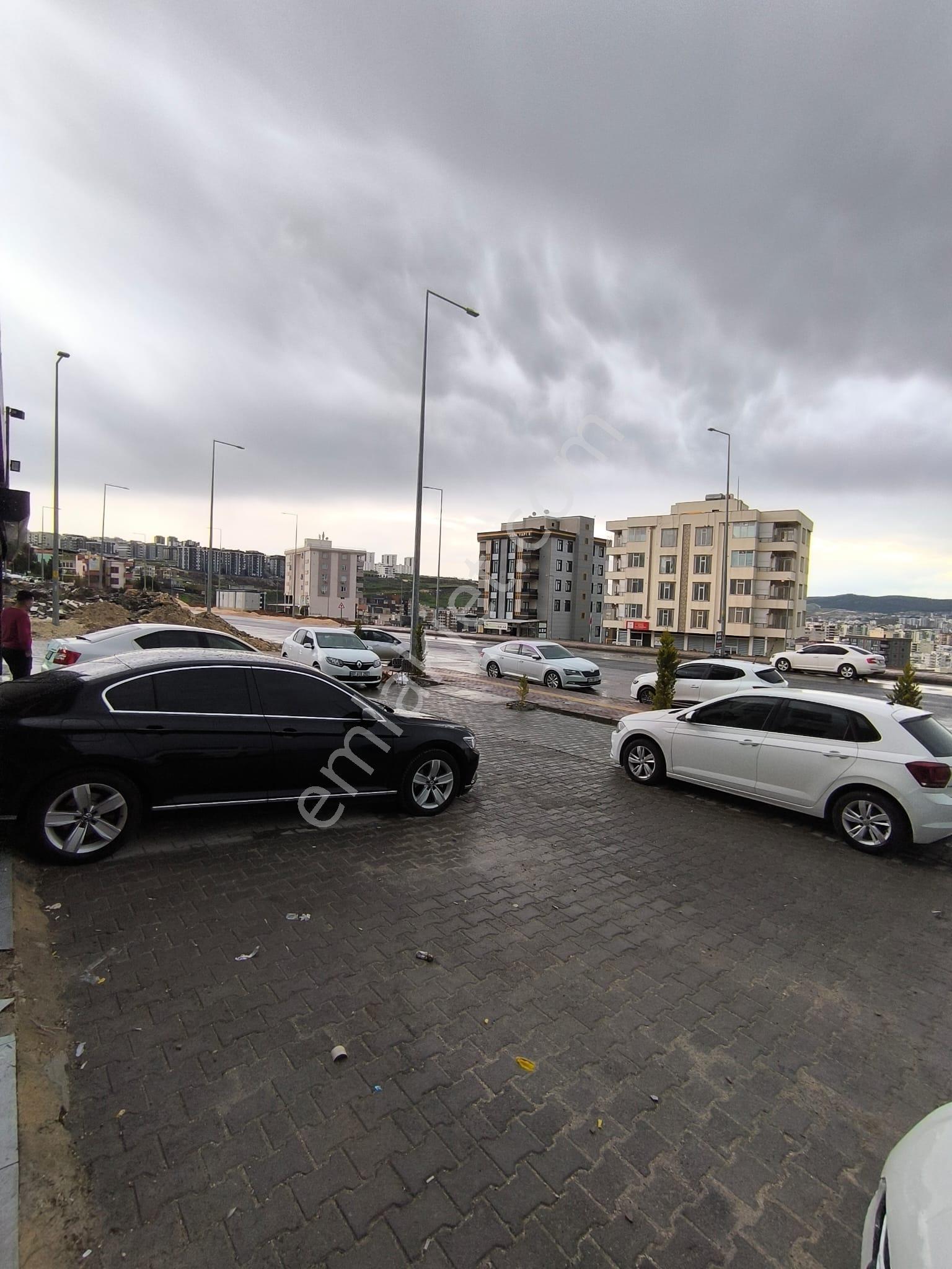 Batıkent Mahallesi Beyazıt Bulvarı'na Sıfır İskanlı Satılk İki Katlı Dükkan - Görsel 7