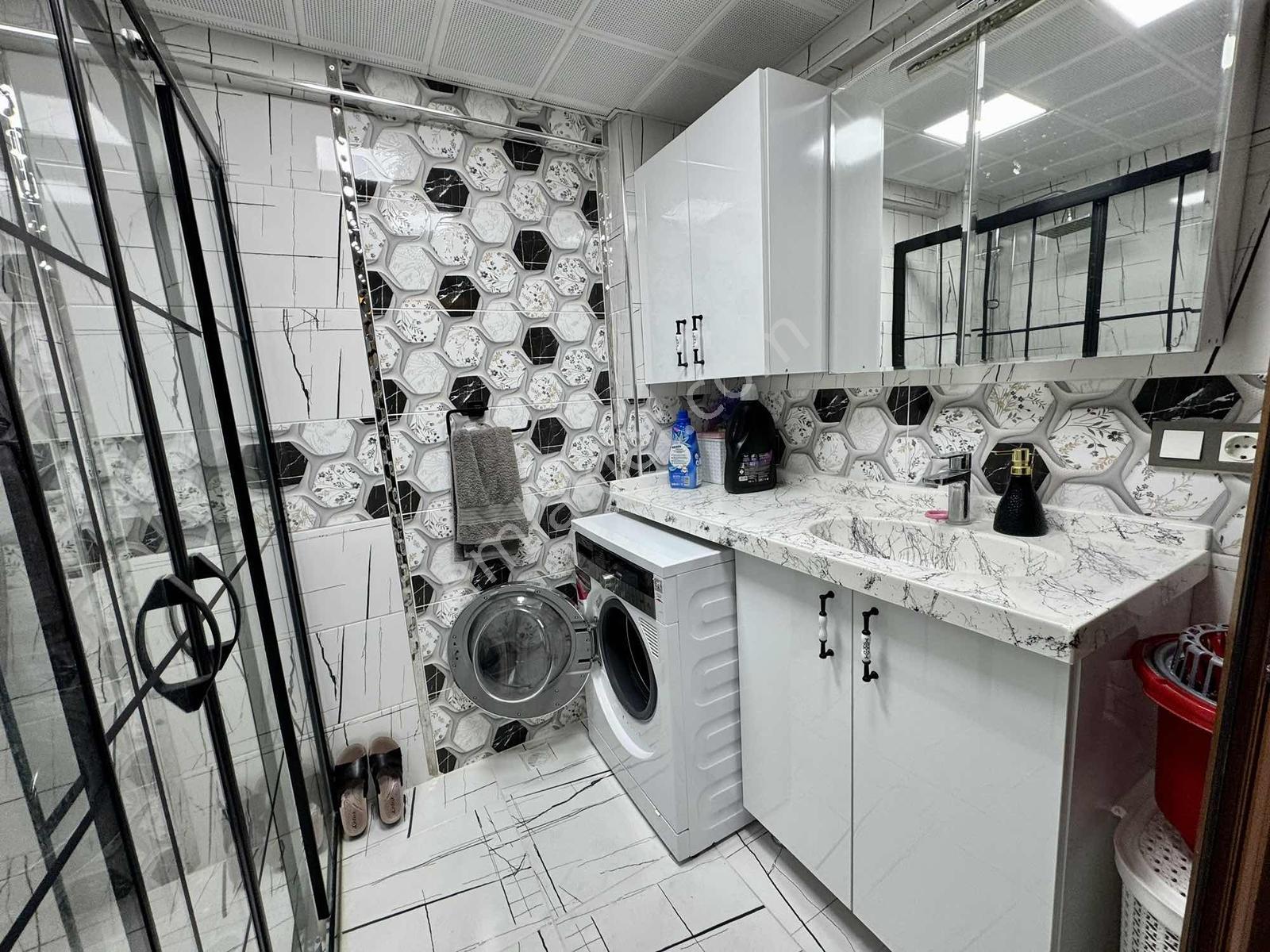 Asil Emlak'tan Muradiye Mah'sinde 3+1 Ara Kat 150m² Daire - Görsel 33