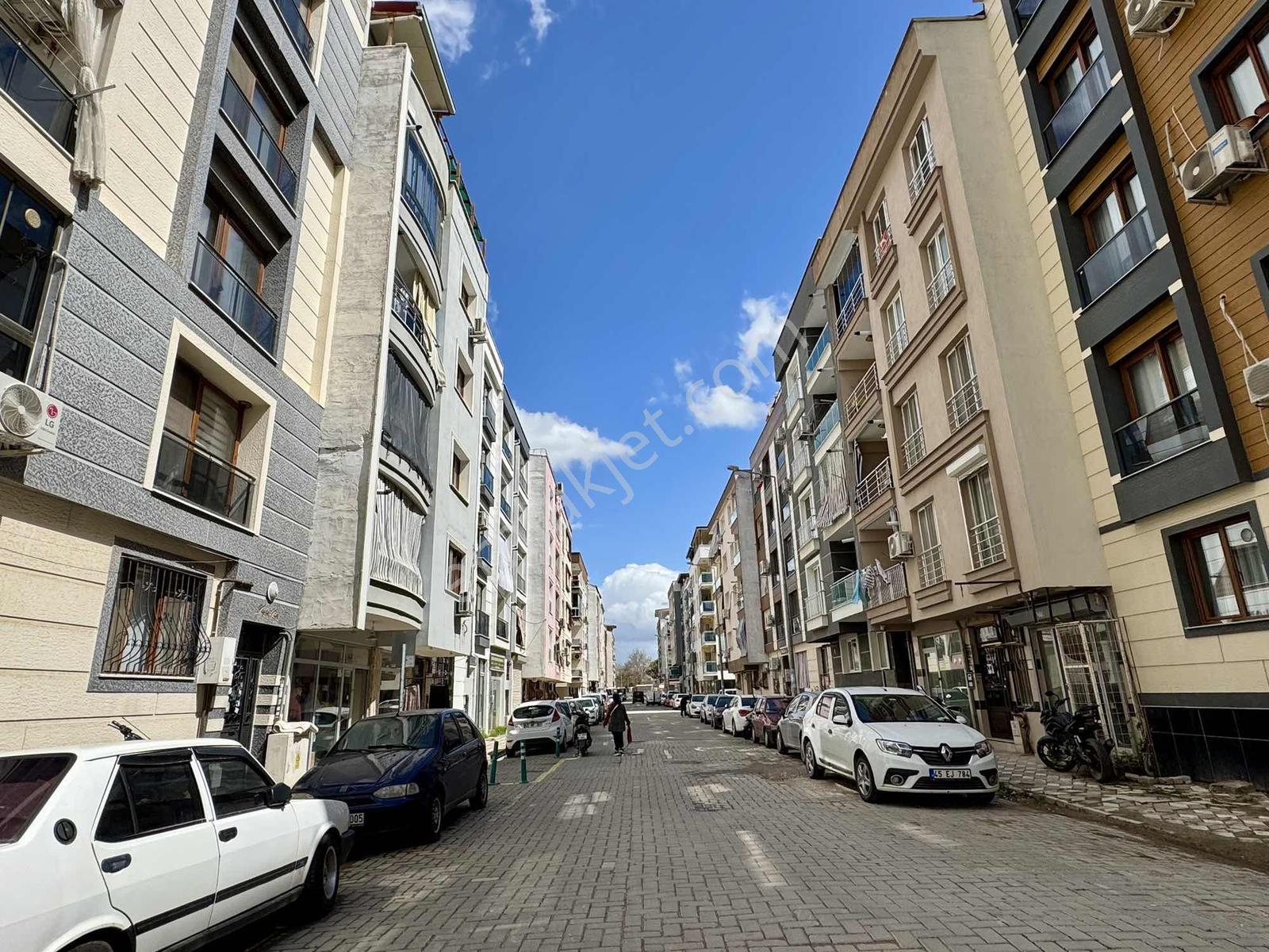 Asil Emlak'tan Muradiye Mah'sinde 3+1 Ara Kat 150m² Daire - Görsel 26