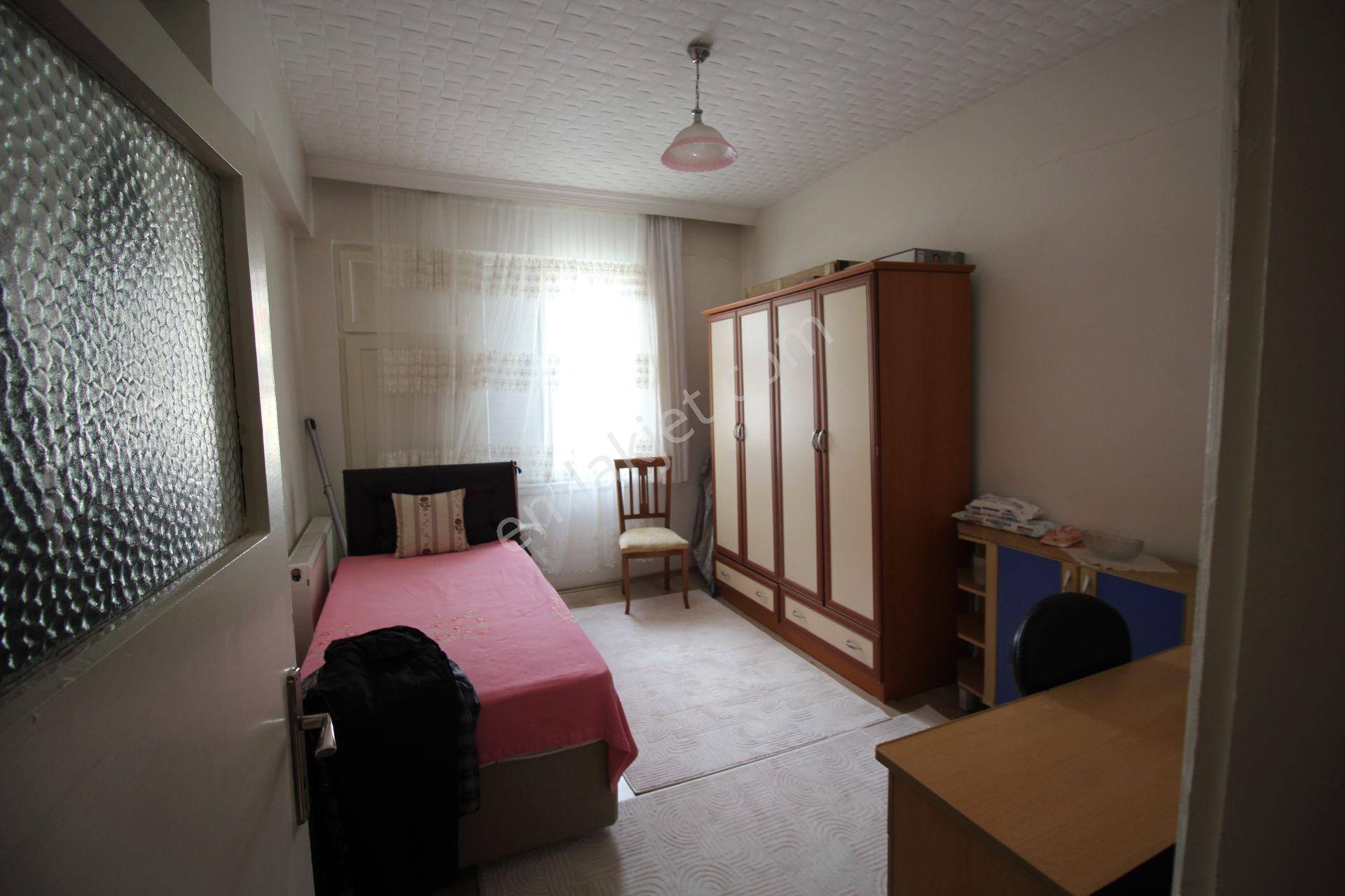 Aksaray Hacı Hasanlı Mah Ulu Cami Arkası Bakımlı-geniş Satılık 3+1 Daire - Görsel 22