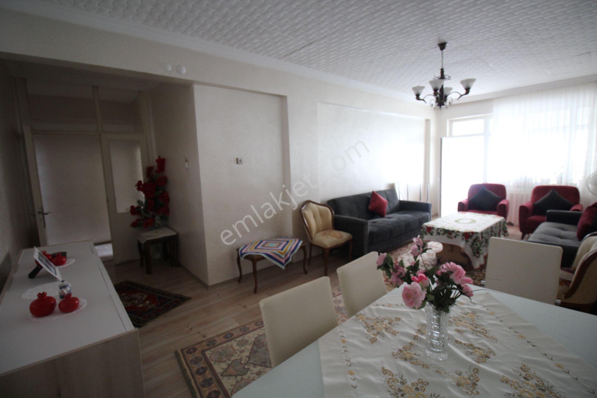 Aksaray Hacı Hasanlı Mah Ulu Cami Arkası Bakımlı-geniş Satılık 3+1 Daire - Görsel 10