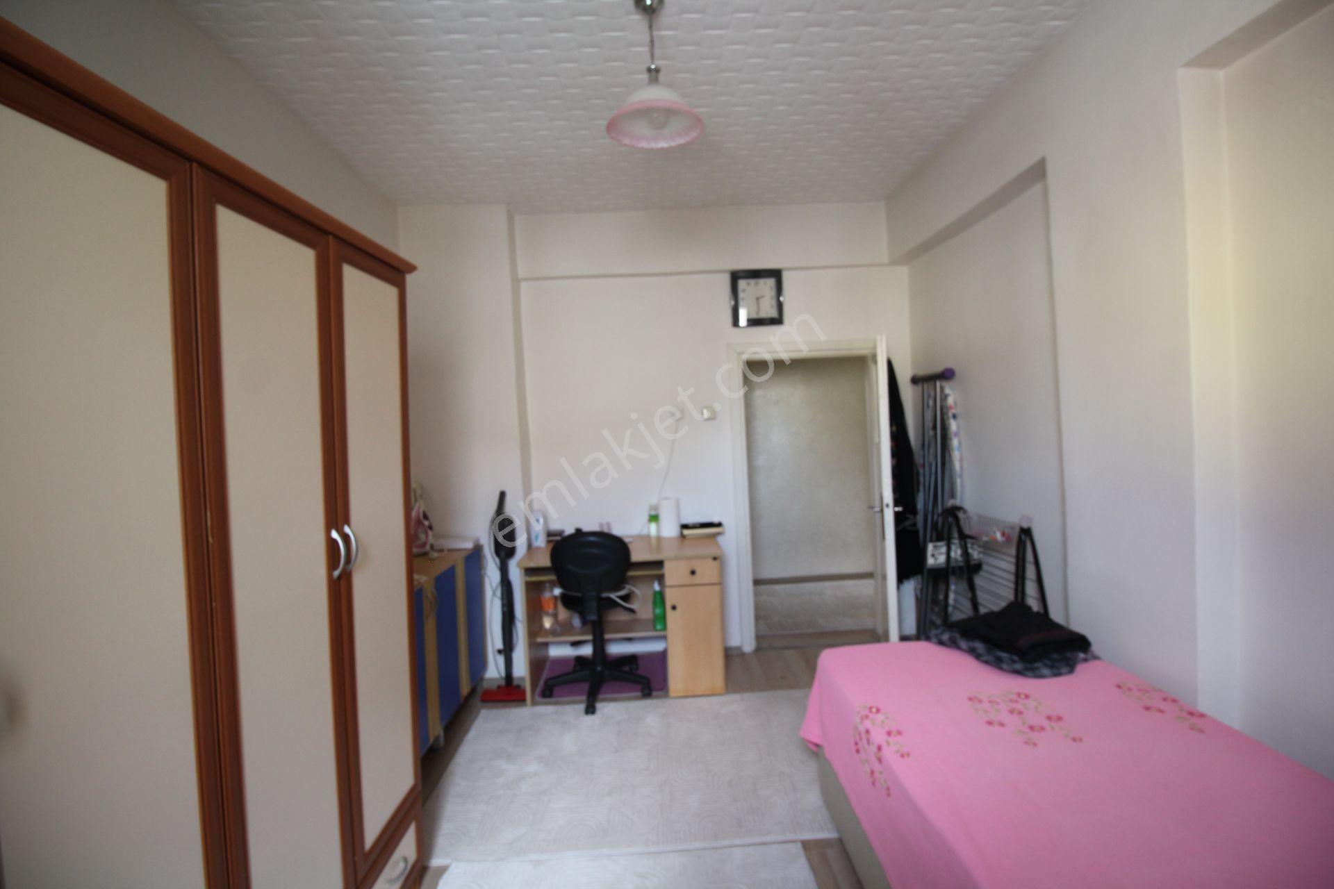 Aksaray Hacı Hasanlı Mah Ulu Cami Arkası Bakımlı-geniş Satılık 3+1 Daire - Görsel 21