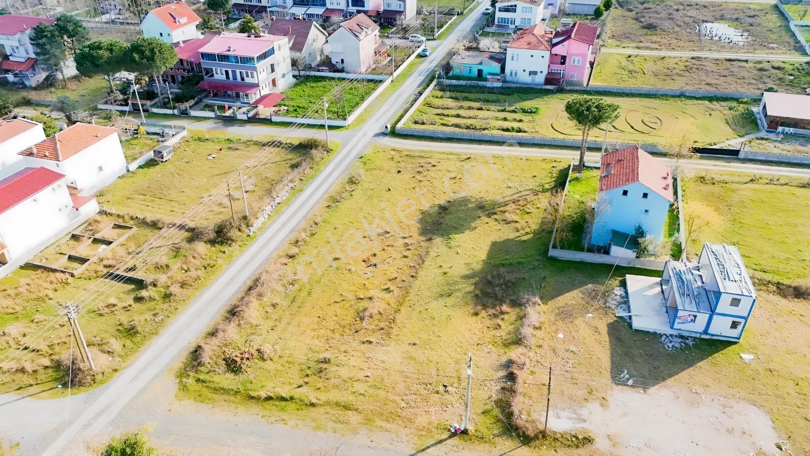 Remax İbrahim Bülbül- 19 Mayıs Yörüklerde Satılık Villa Arsası