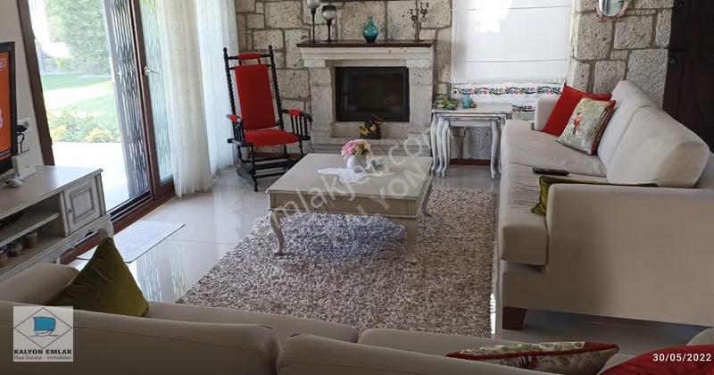 Kalyon'dan Alaçatı Göbene De Satılık Site İçi Villa - Görsel 16