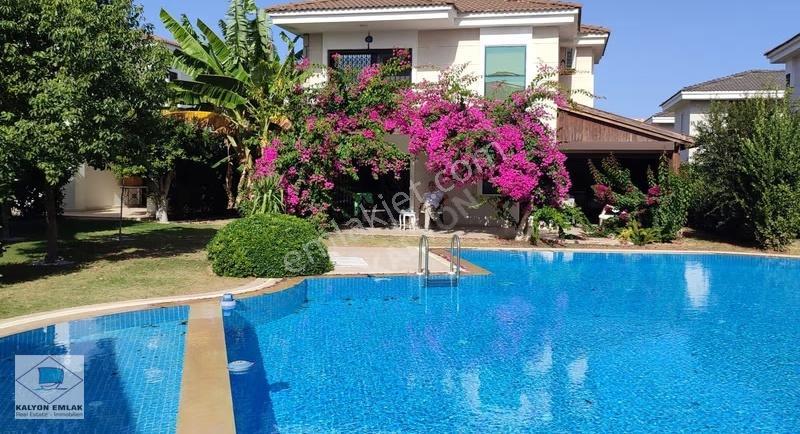 Kalyon'dan Alaçatı Göbene De Satılık Site İçi Villa - Görsel 2