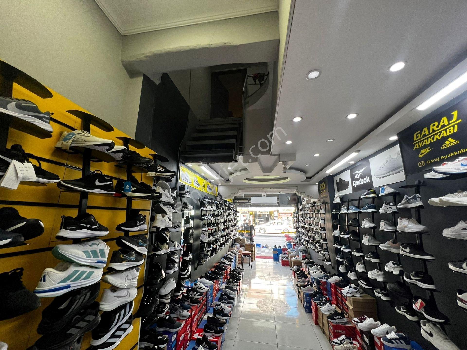 Cadde Üzeri 50 M² + Ek Kullanım Alanlı Kullanışlı Satılık Dükkan - Görsel 6