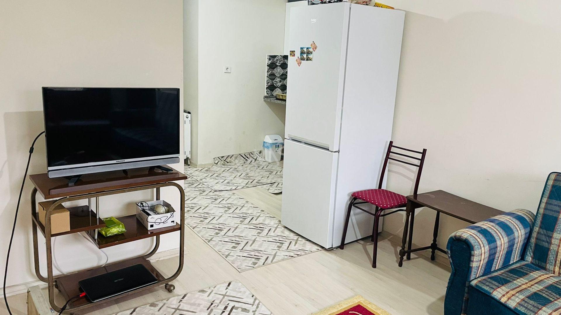Kiralık Eşyalı 1+1 Daire Yaşar Emlak Tan - Görsel 11