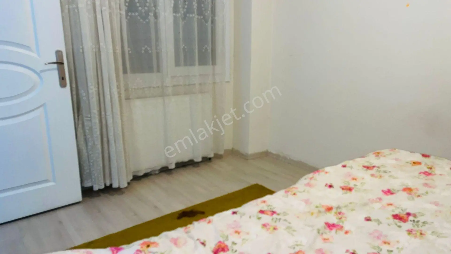 Kiralık Eşyalı 1+1 Daire Yaşar Emlak Tan - Görsel 2