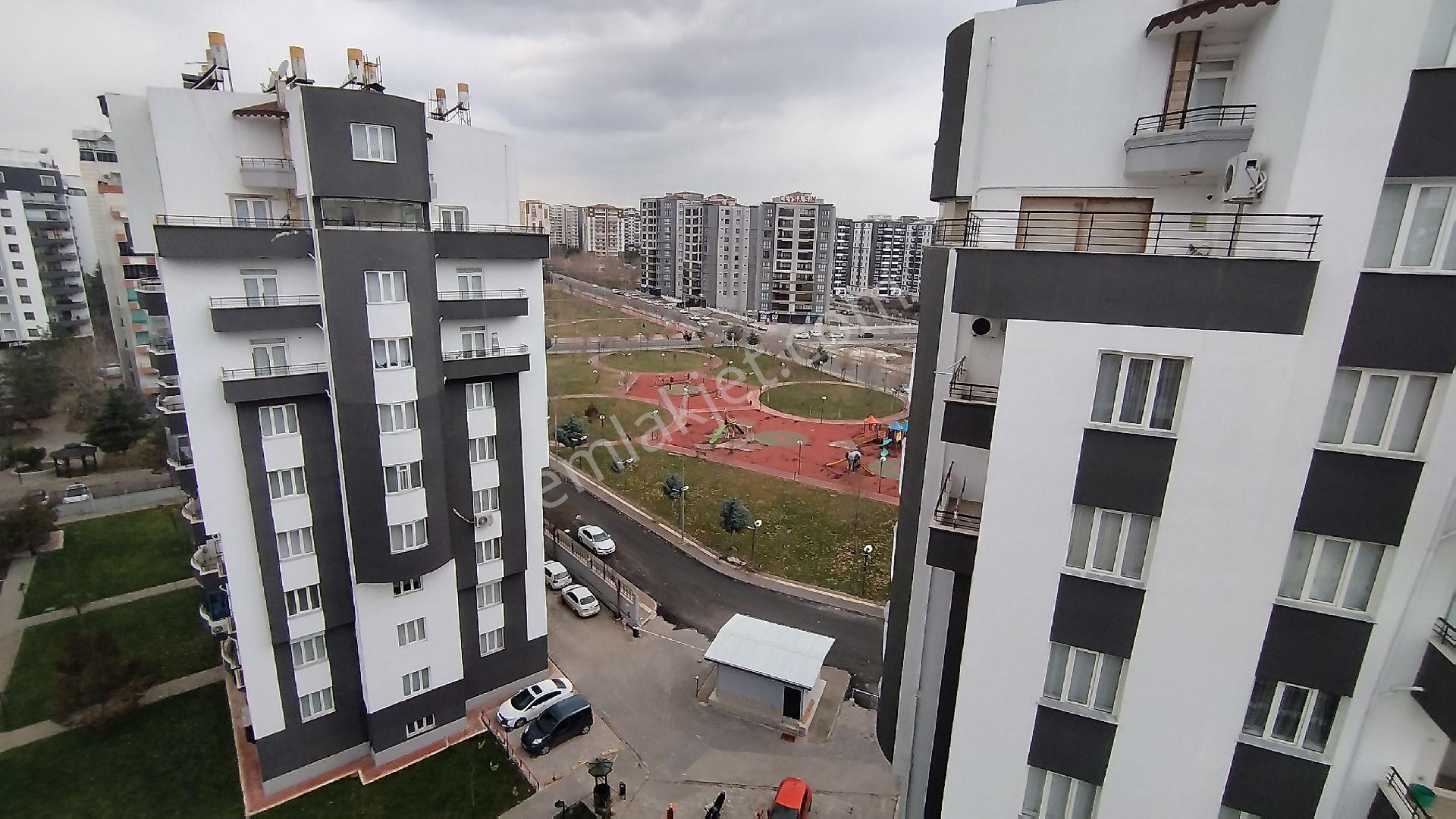 Kent Meydanı Civari Satılık Dublex Daire - Görsel 17