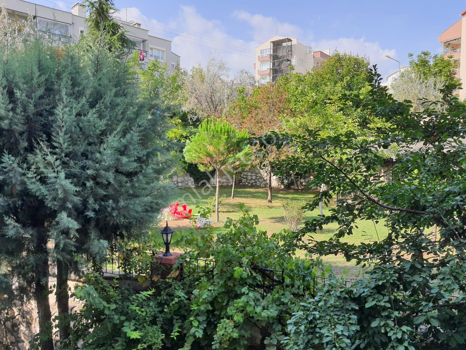 Wınner Wall'dan Cevizlibahçede Aile Sitesinde 3+1 Daire - Görsel 20