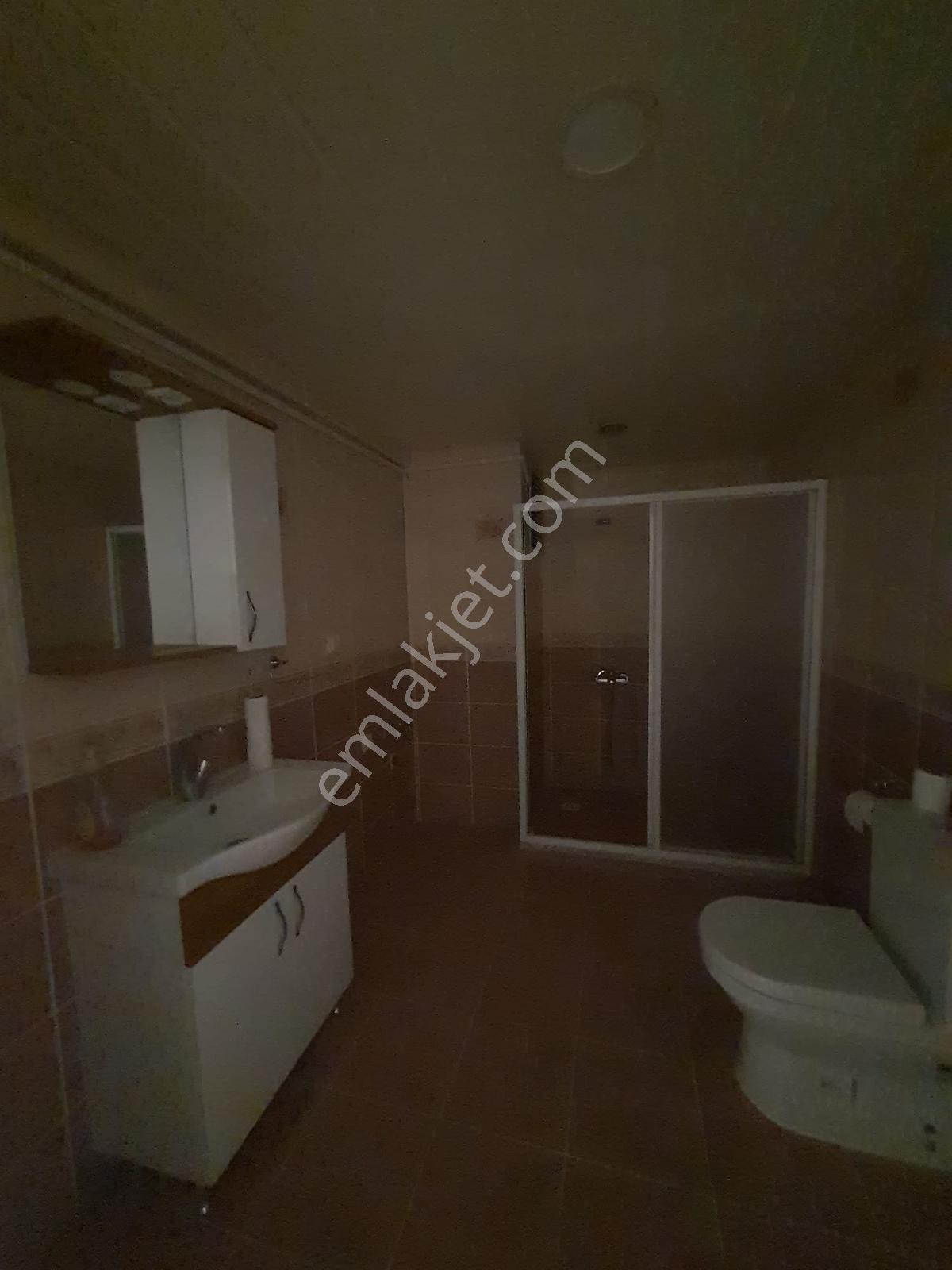 Wınner Wall'dan Cevizlibahçede Aile Sitesinde 3+1 Daire - Görsel 26